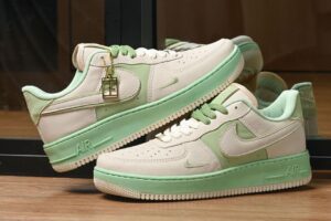NIKE AR100-AR200- AIR FORCE