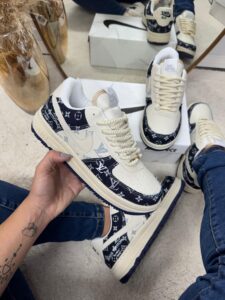 NIKE AIR LOUIS VOUITTON