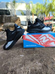 NEW BALANCE ROAV V2