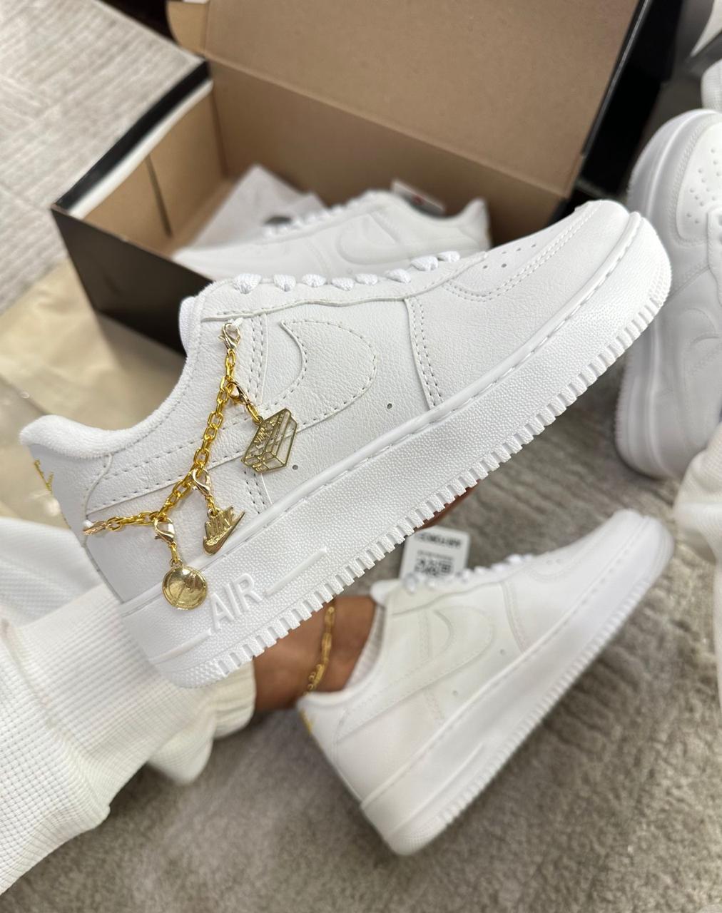 NIKE AR300C- AIR FORCE