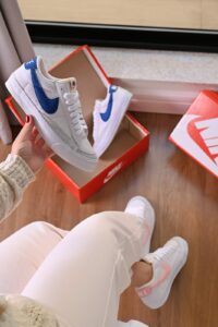 NIKE BLAZER LOW 77