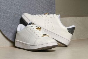 ADIDAS CLASSIC - AD1810