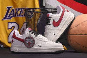 NIKE AIR FORCE NBA