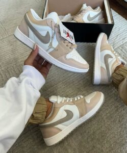 NIKE JORDAN LOW 1