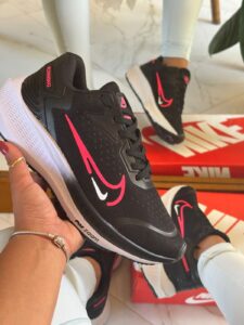 NIKE AIR ZOOM