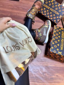 BOTA LOUIS VUITTON