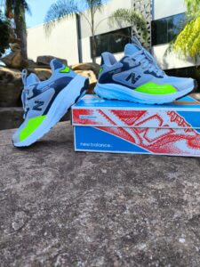 NEW BALANCE ROAV V2