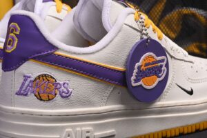NIKE AIR FORCE NBA