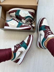 NIKE JORDAN LOW 1