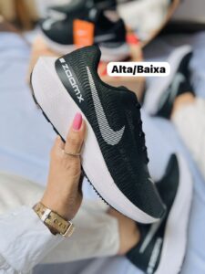 NIKE ZOOMX