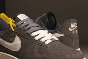 NIKE AR901C- AIR FORCE