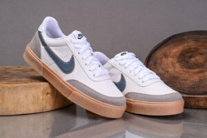 NIKE GRAND COURT - F9261