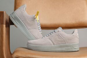 NIKE AR701C - AIR FORCE MONOCOLOR
