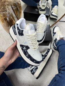NIKE AIR LOUIS VOUITTON