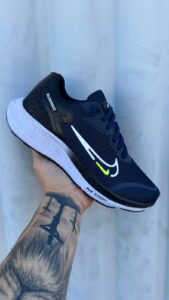 NIKE AIR ZOOM