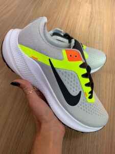NIKE WINFLO 10