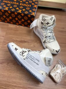 BOTA LOUIS VUITTON