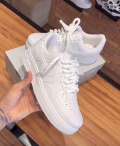 NIKE AIR FORCE