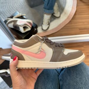 NIKE JORDAN LOW 1