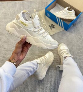 ADIDAS MISTIC - AD2036